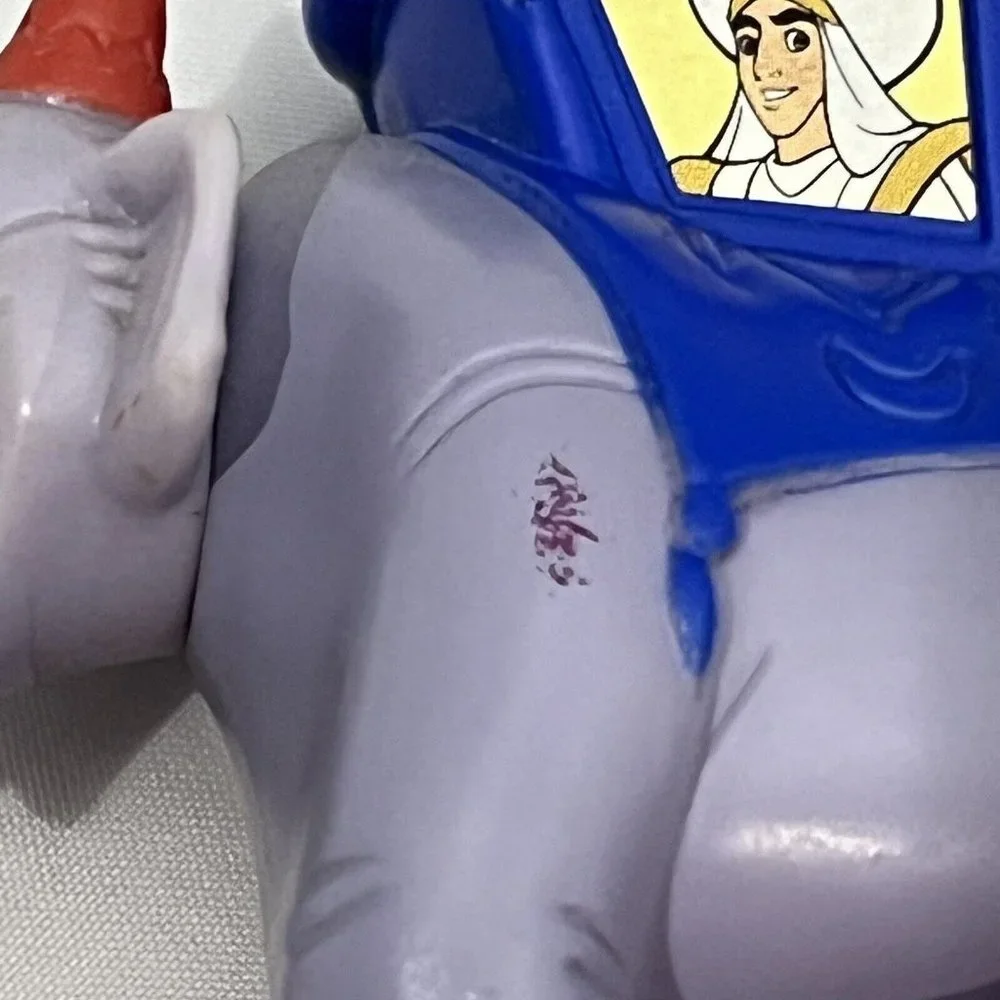 Vintage 95 McDonalds Disneyland 40 Years Of Adventure Aladdin Elephant Vehicle